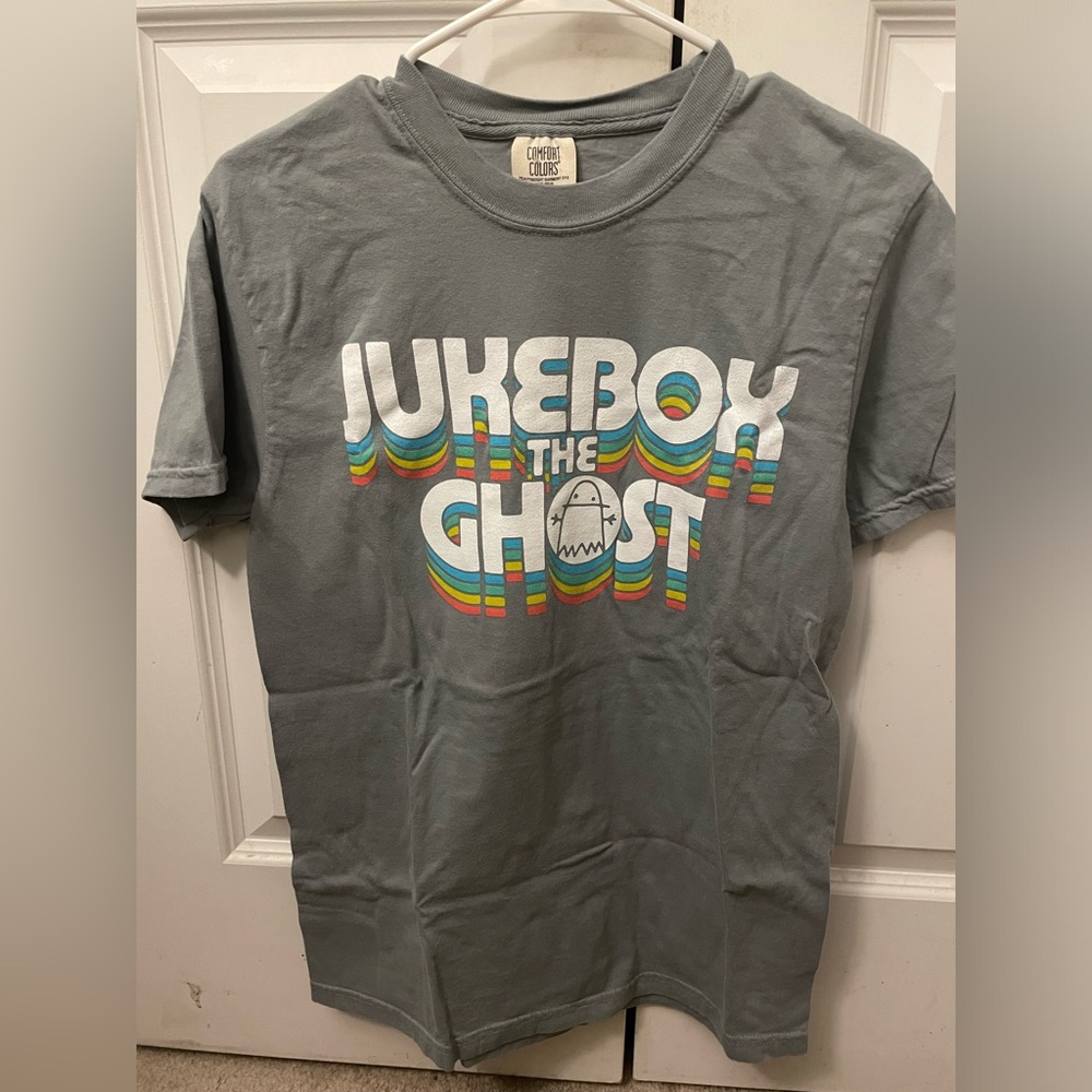 Jukebox the Ghost t-shirt in unisex size small, never worn.